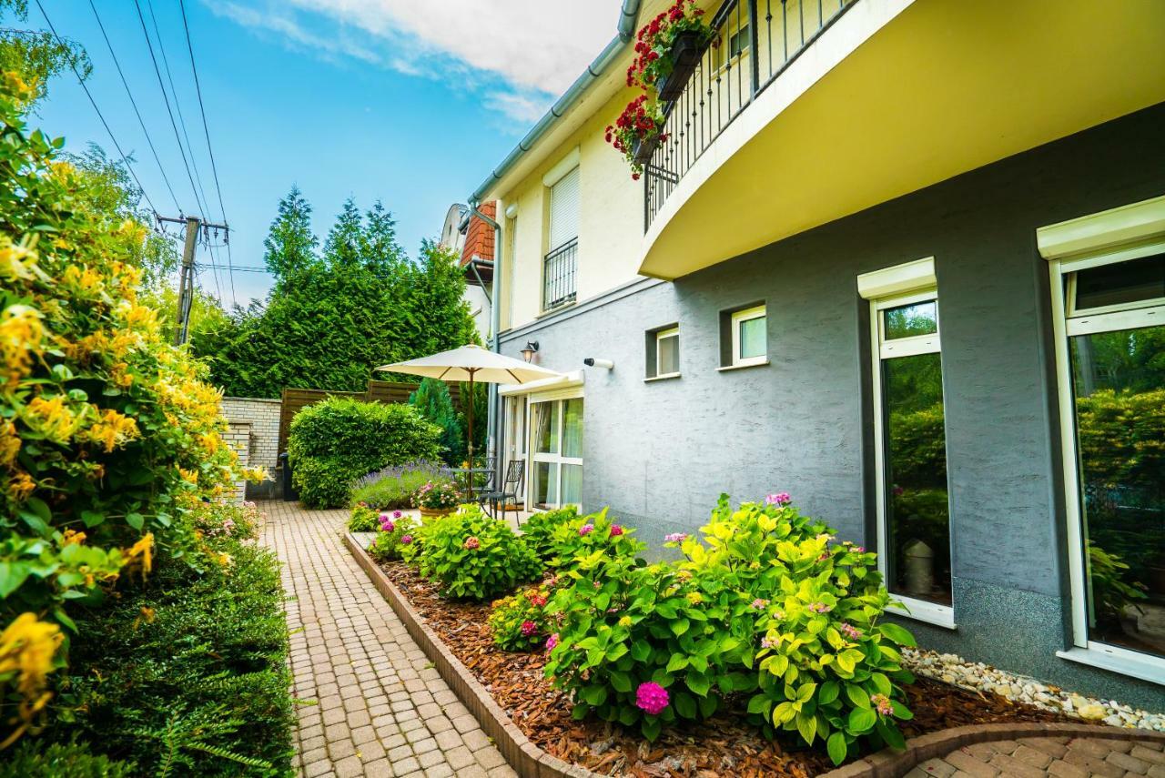 Csenge Villa Siófok Exterior foto